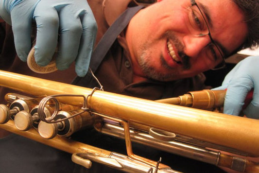 Custom trumpet bell brace reversal