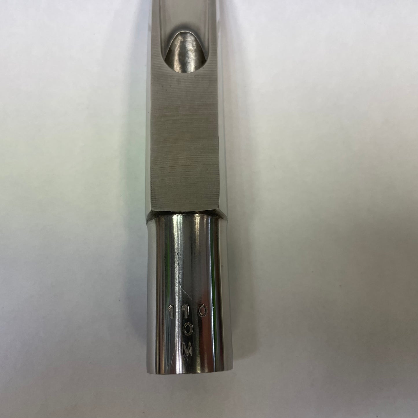 Pre-Owned Berg Larsen Tenor 110/0M Bullet Chamber Straight Bill