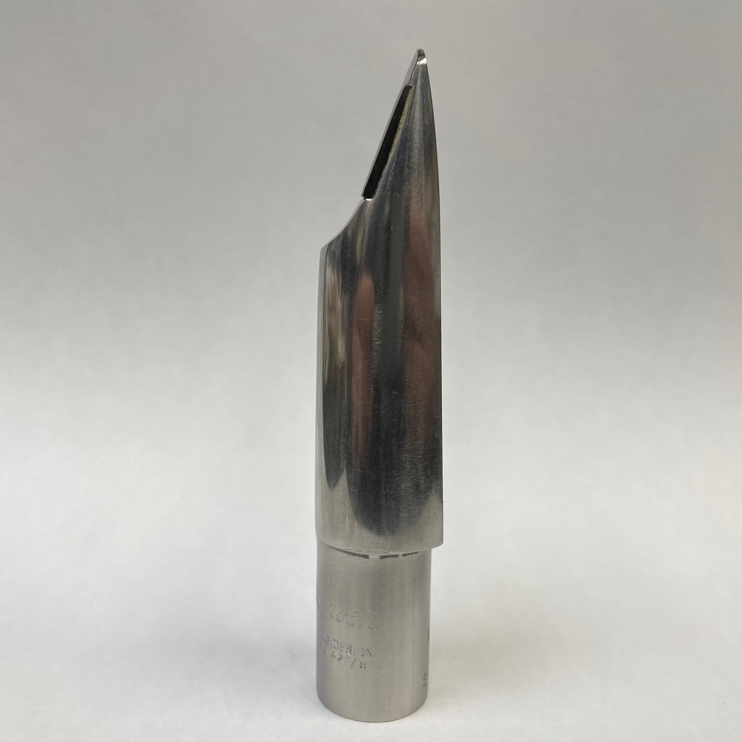 Pre-Owned Berg Larsen Tenor 95/2SMS Scoop Bill