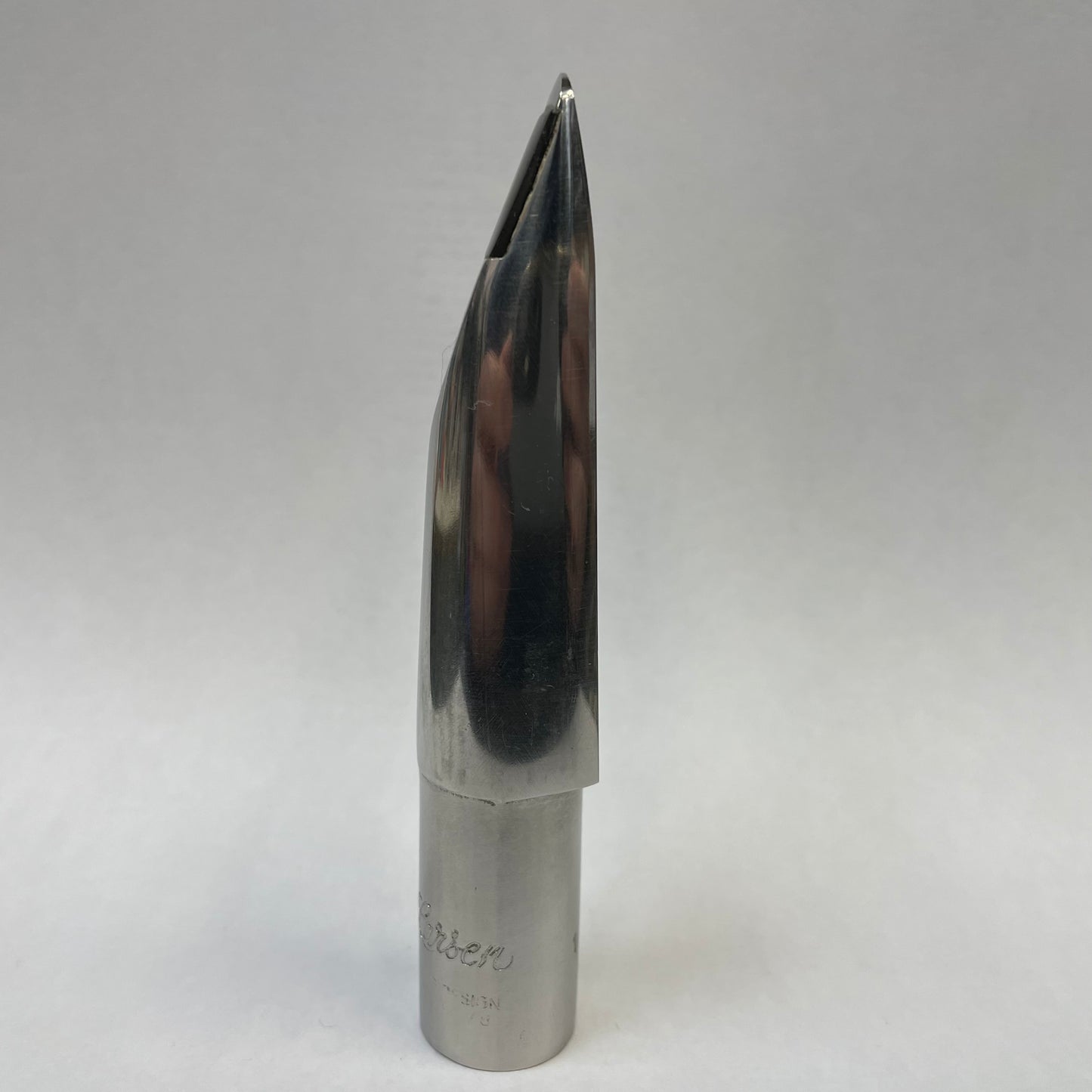 Pre-Owned Berg Larsen Tenor 110/0M Bullet Chamber Straight Bill