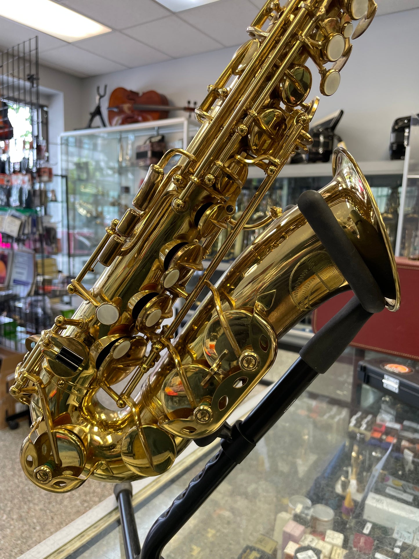 Pre-Owned Vito France Alto Saxophone