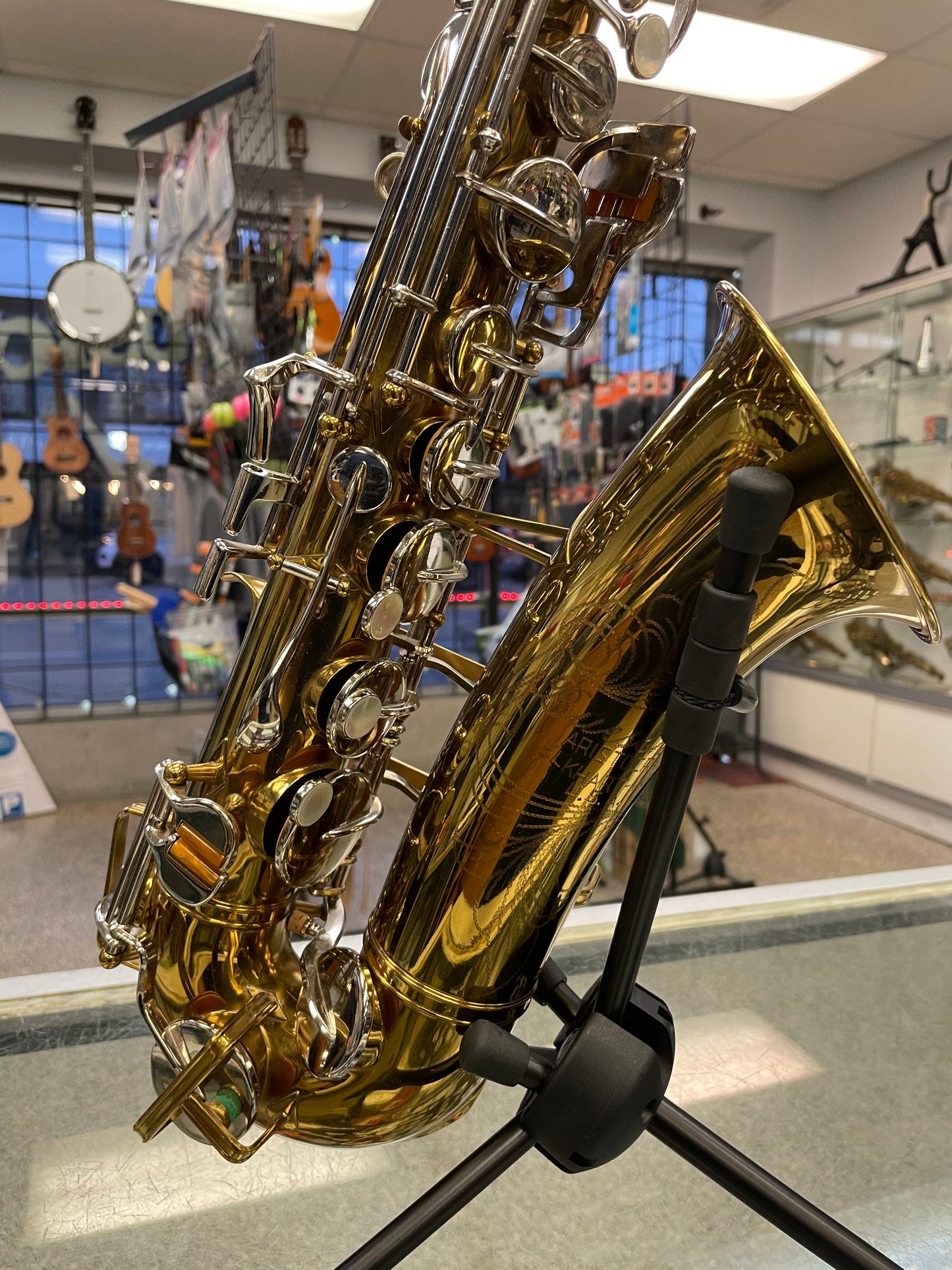 Pre-Owned Buescher Aristocrat 140 Alto Saxophone