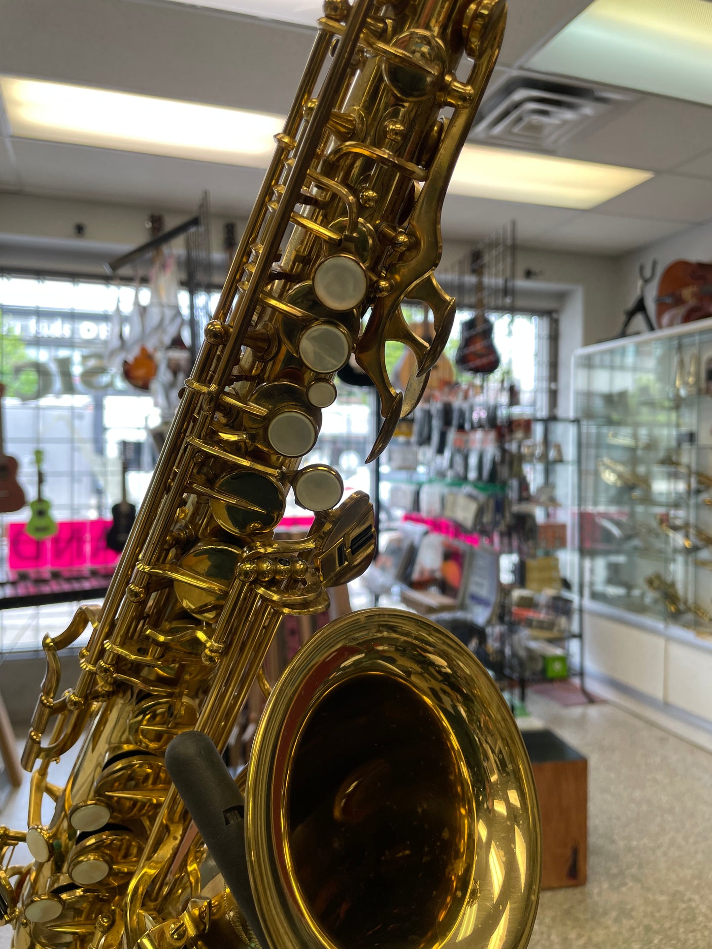 Pre-Owned Vito France Alto Saxophone