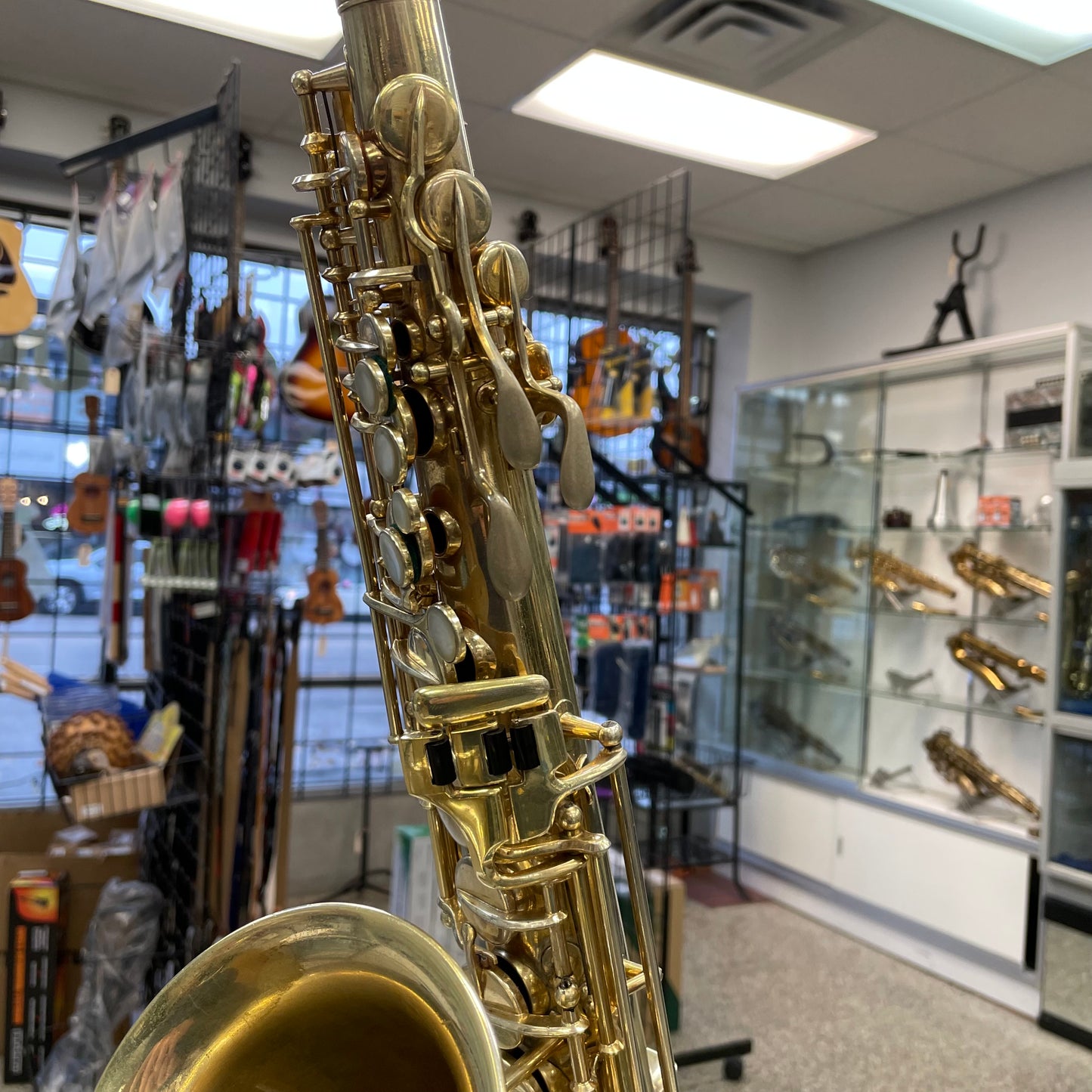 Martin Handcraft Alto Saxophone - Gold-Plated