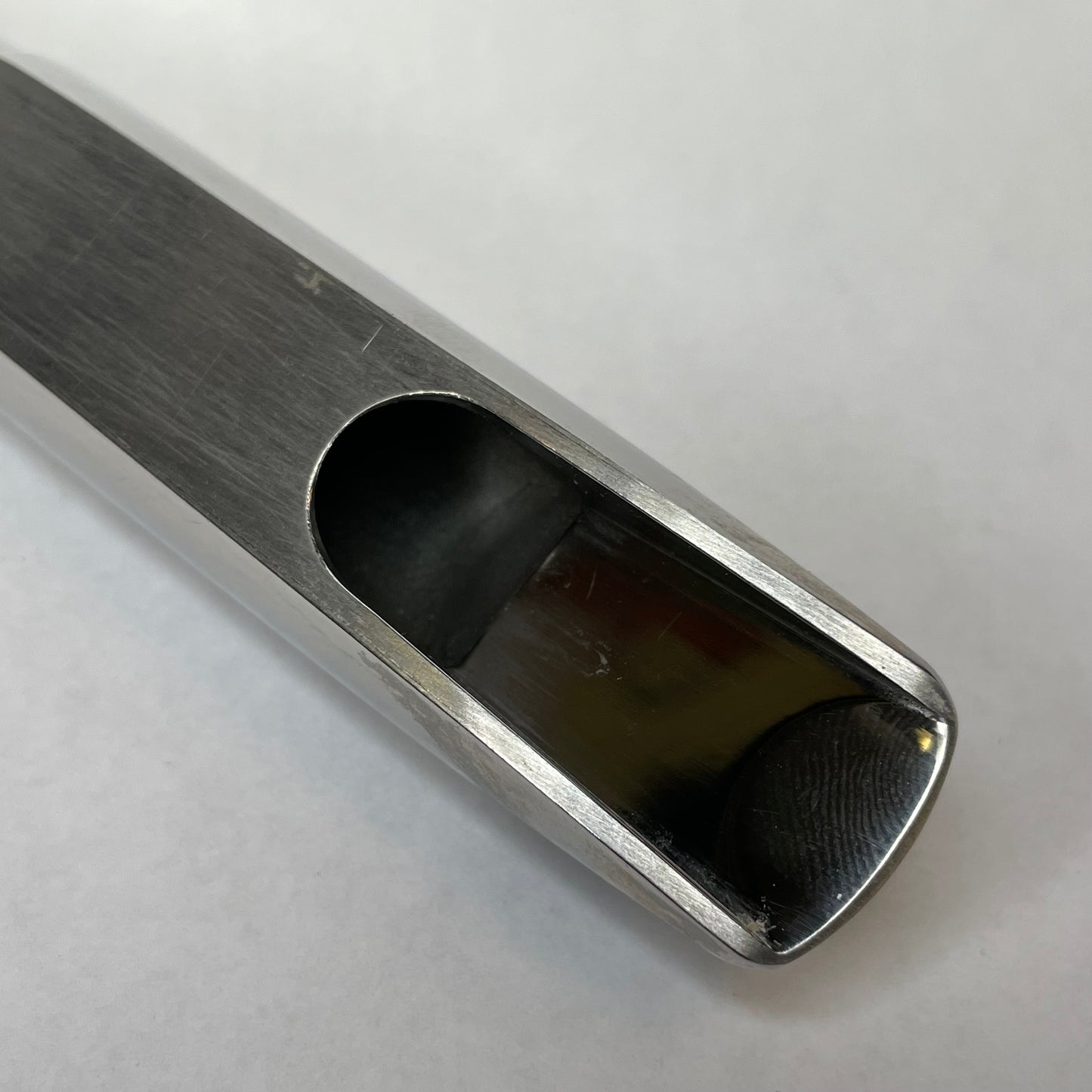 Pre-Owned Berg Larsen Scoop Beak Bill 105/2SMS - Refaced