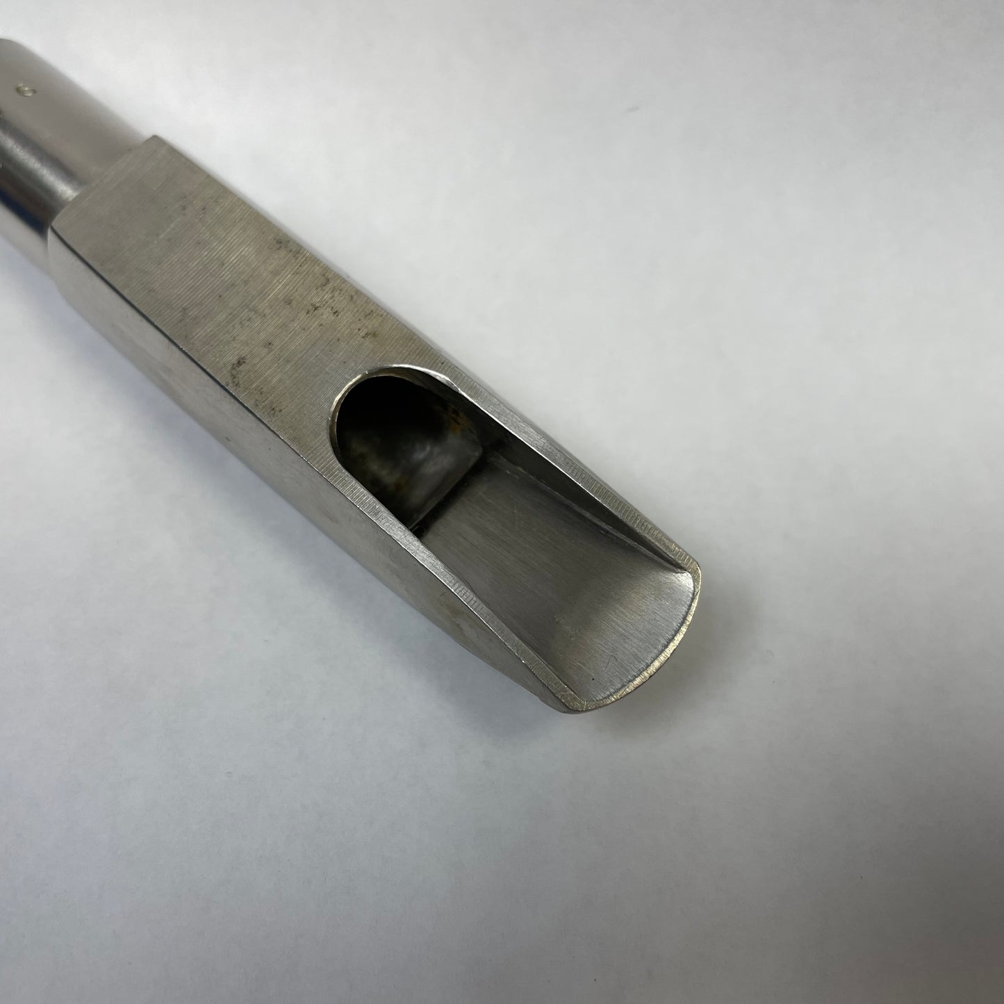 Pre-Owned Berg Larsen Scoop Beak Bill Tenor 95/2M