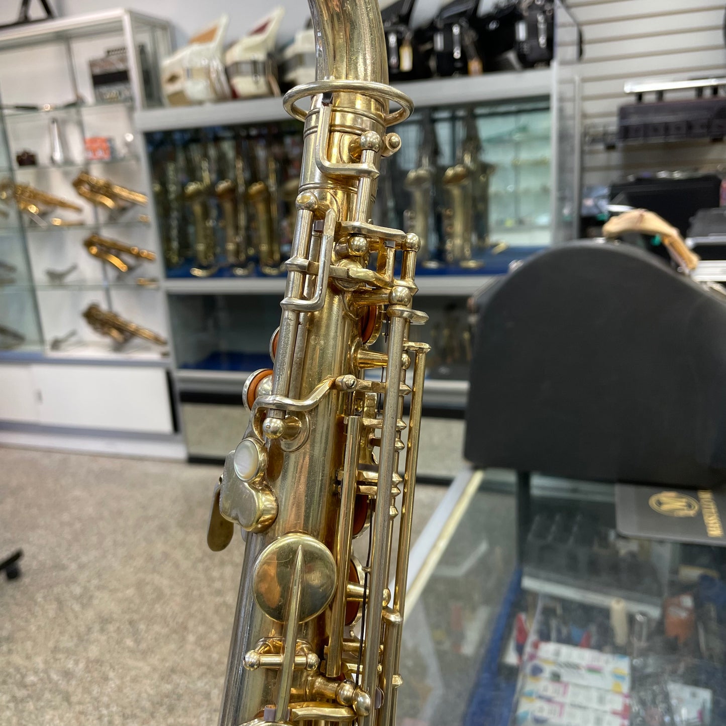 Martin Handcraft Alto Saxophone - Gold-Plated