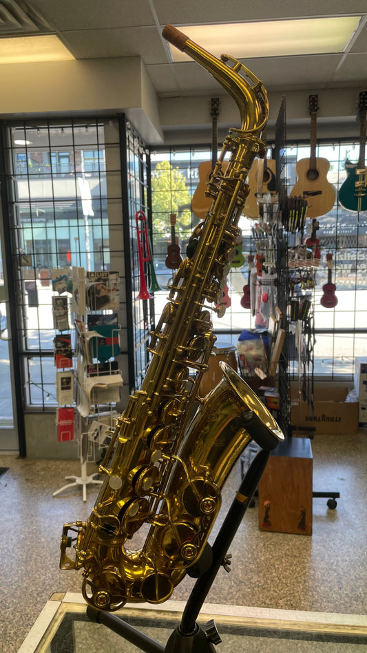 Pre-Owned Medalla Alto Saxophone - AS-IS
