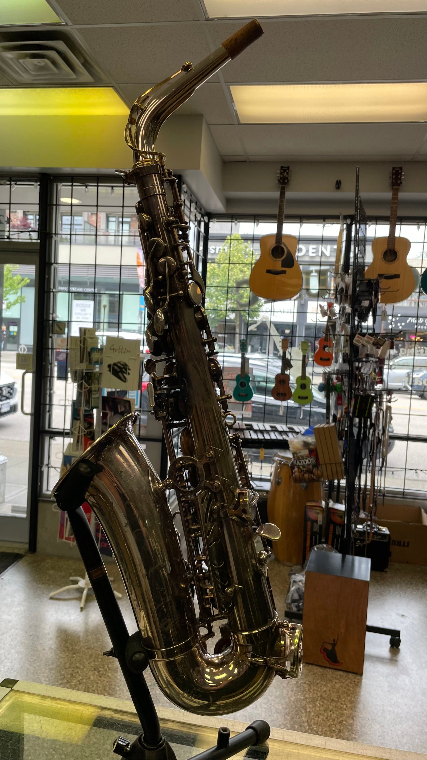 Pre-Owned Selmer Series III Jubilee Alto Saxophone - Silver-Plated