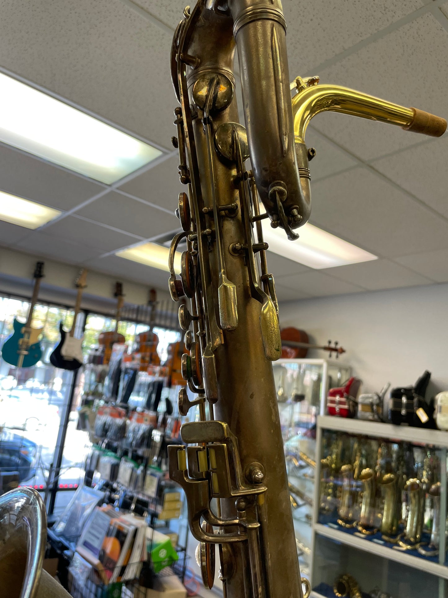 Pre-Owned Conn 12M Baritone Saxophone