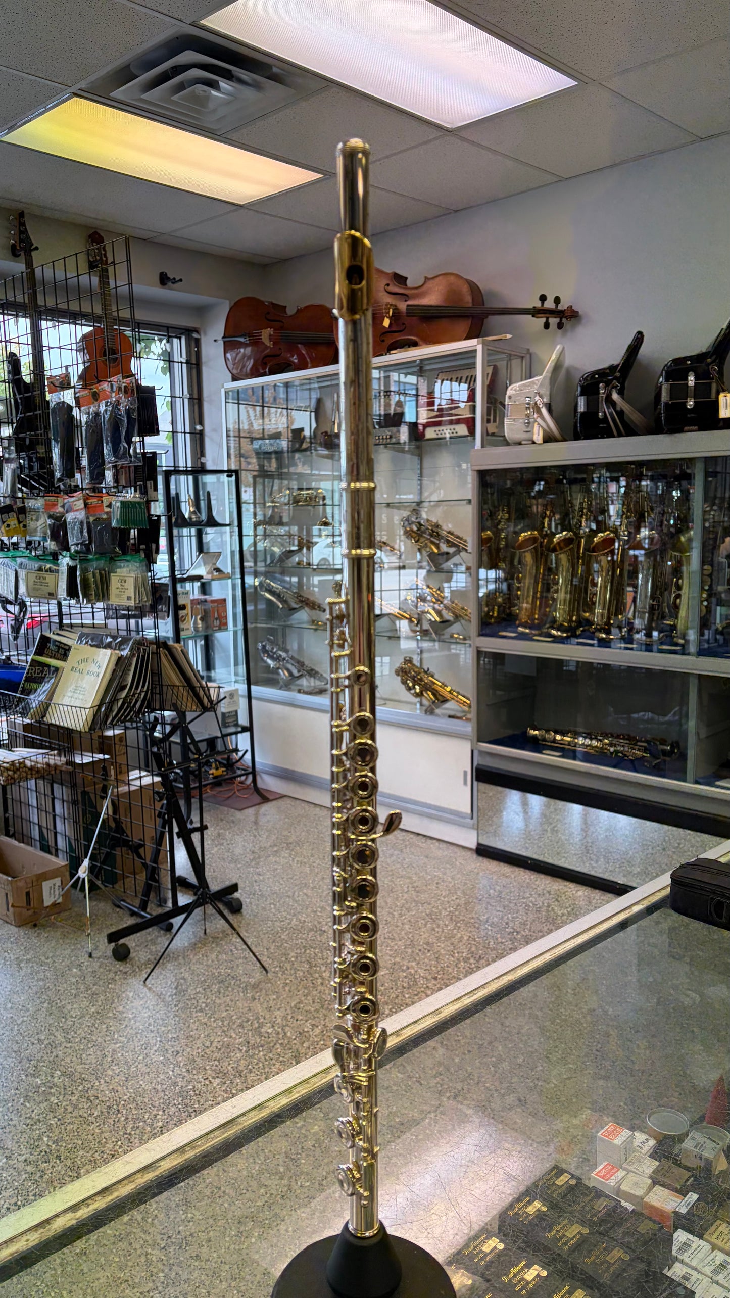 Pre-Owned Yamaha YFL-481 Flute