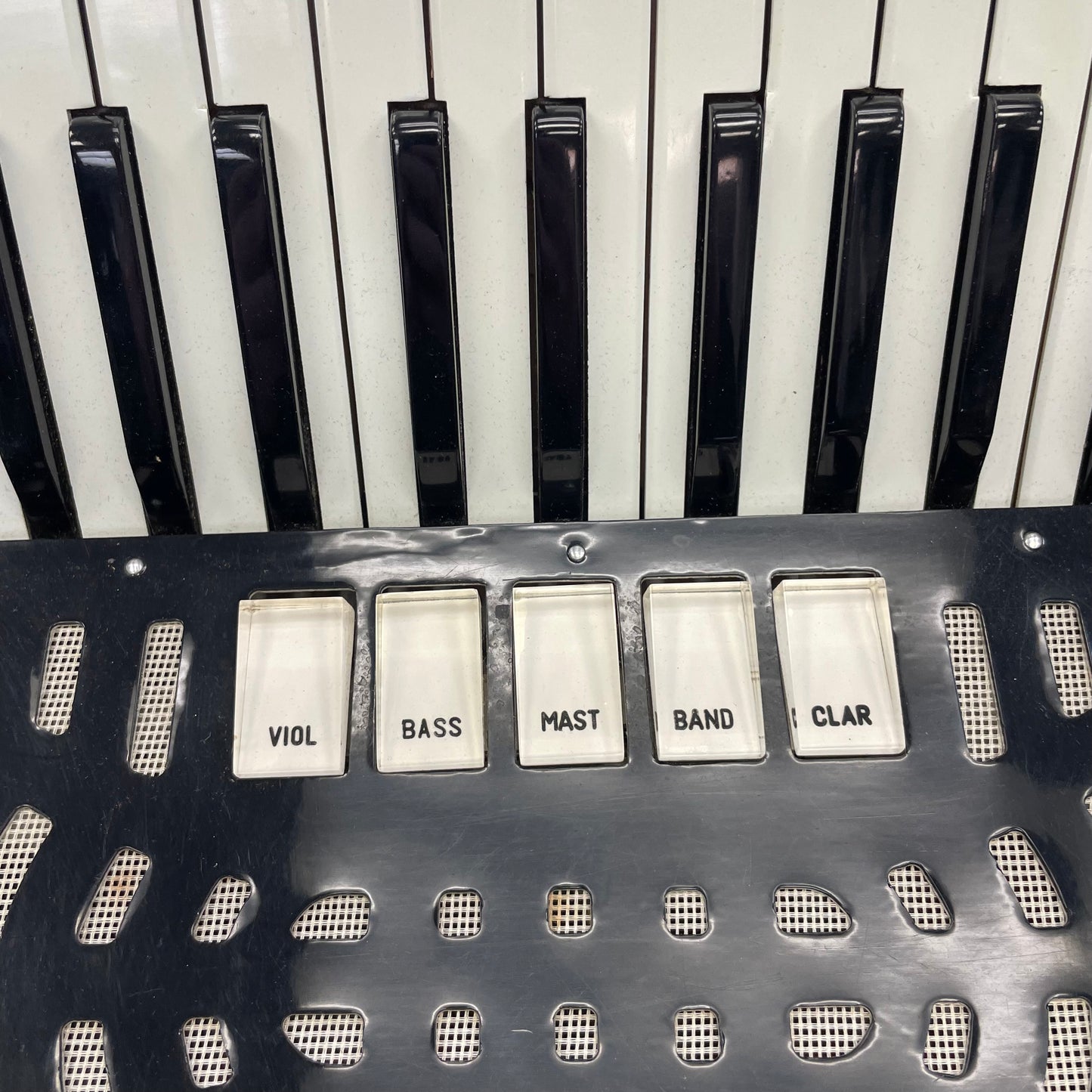 Pre-Owned Zero Sette Accordion