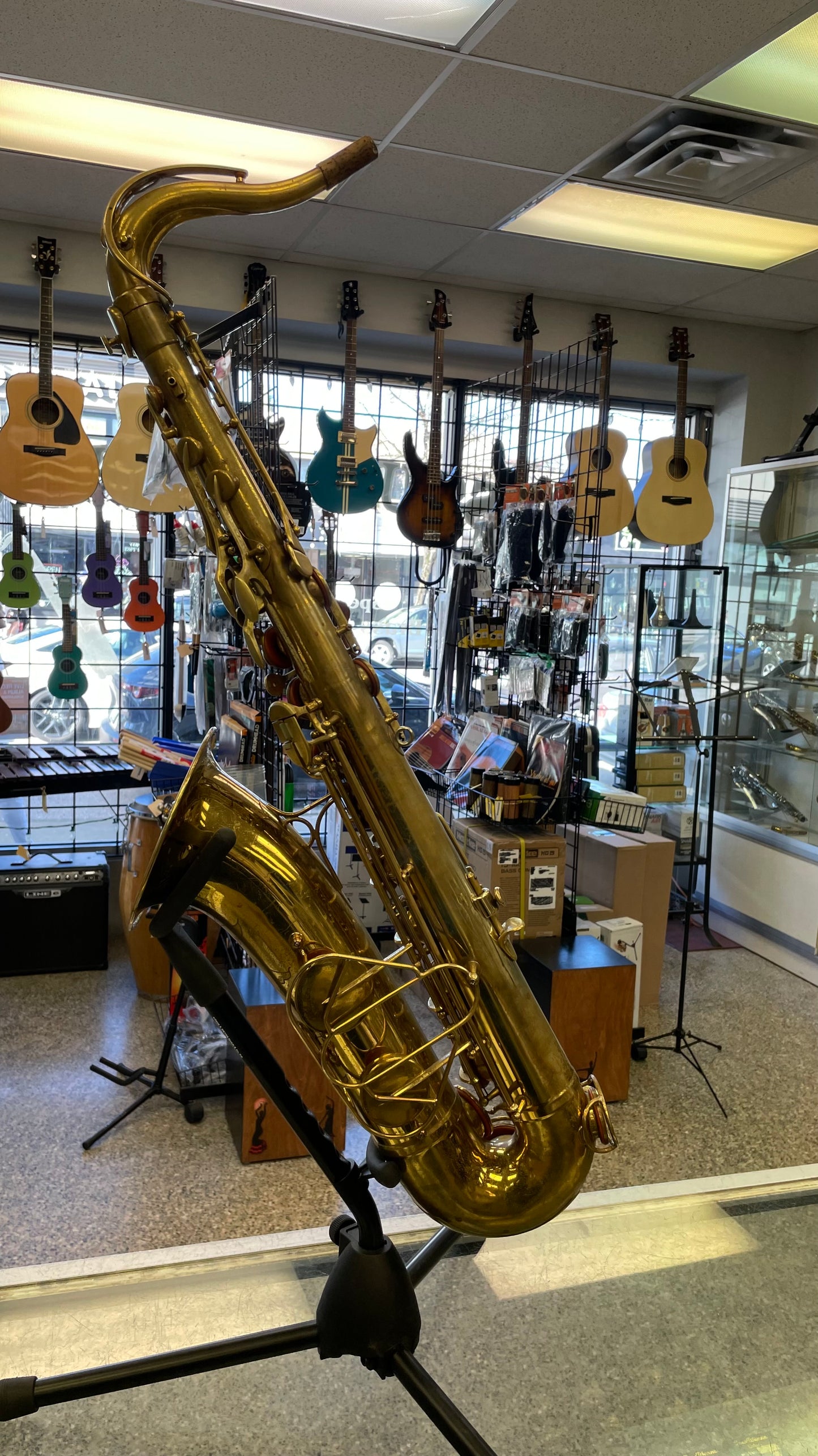 Pre-Owned Martin Committee III Tenor Saxophone