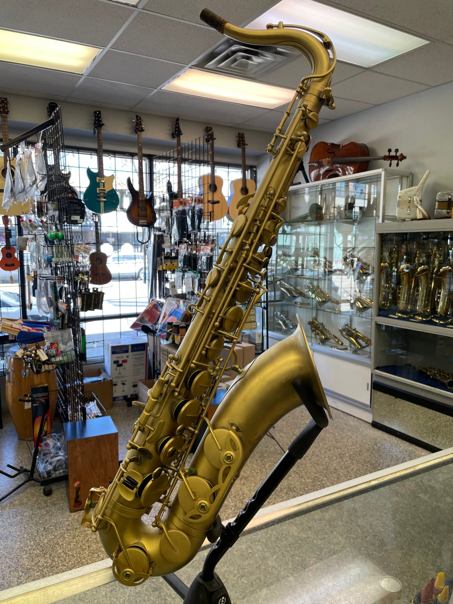 Pre-Owned PF Flier Tenor Saxophone