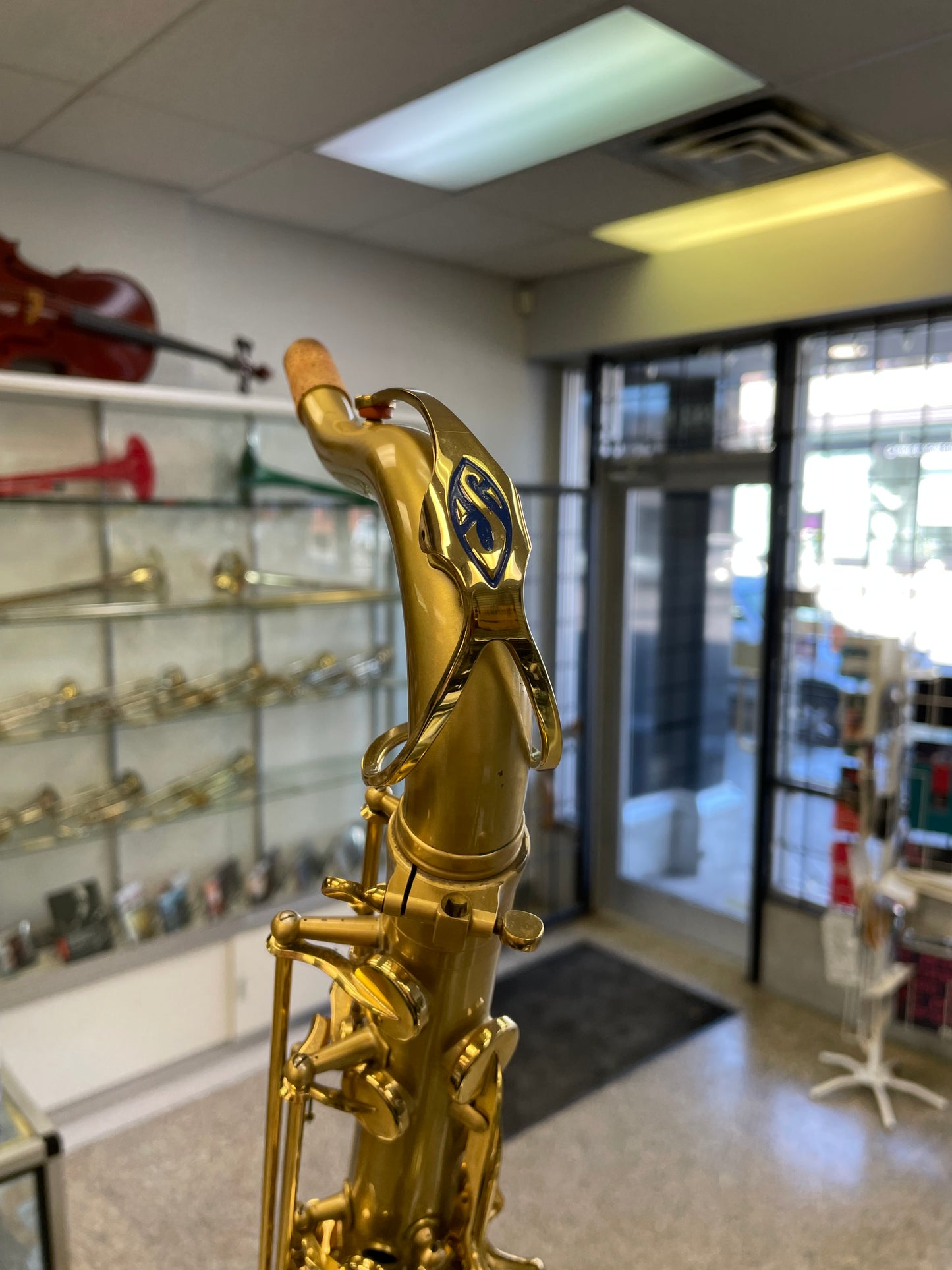 Pre-Owned Selmer Series III Tenor Saxophone