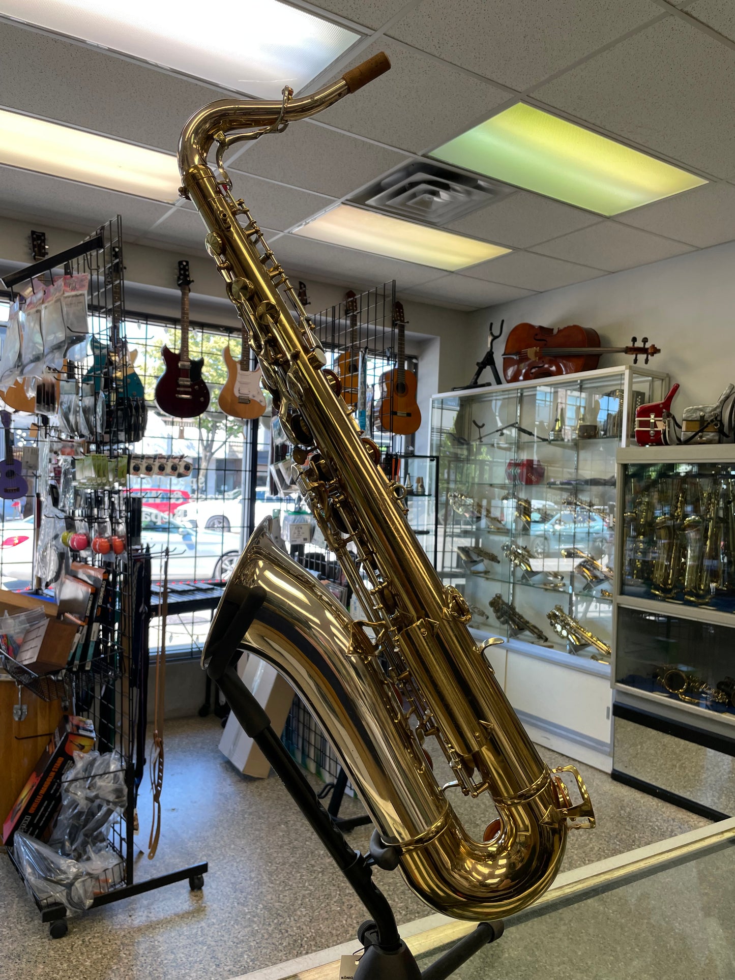 King Super 20 Silversonic Tenor Saxophone