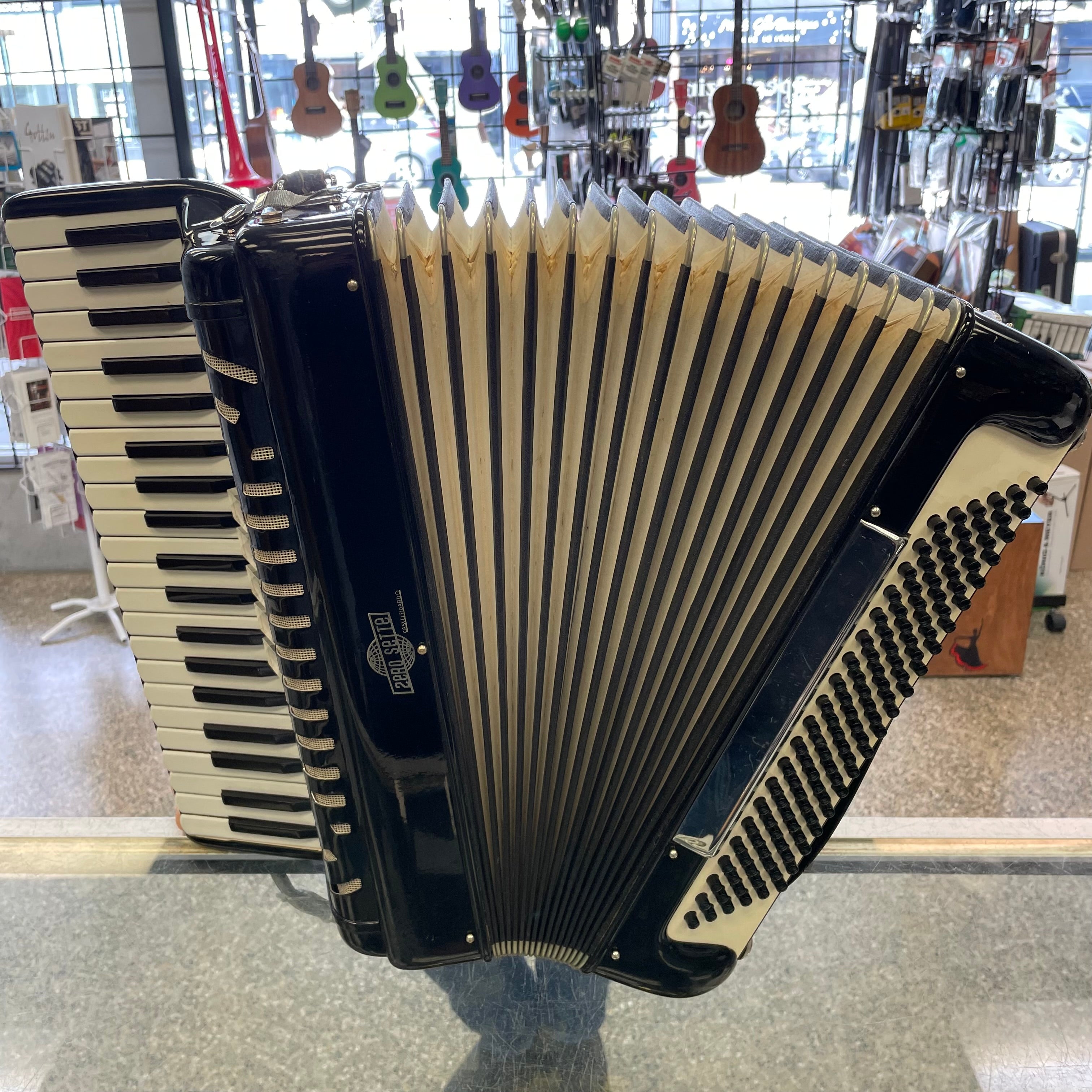 NOsWEA　accordion_saifu Pre-Owned Zero Sette Accordion – Massullo Music