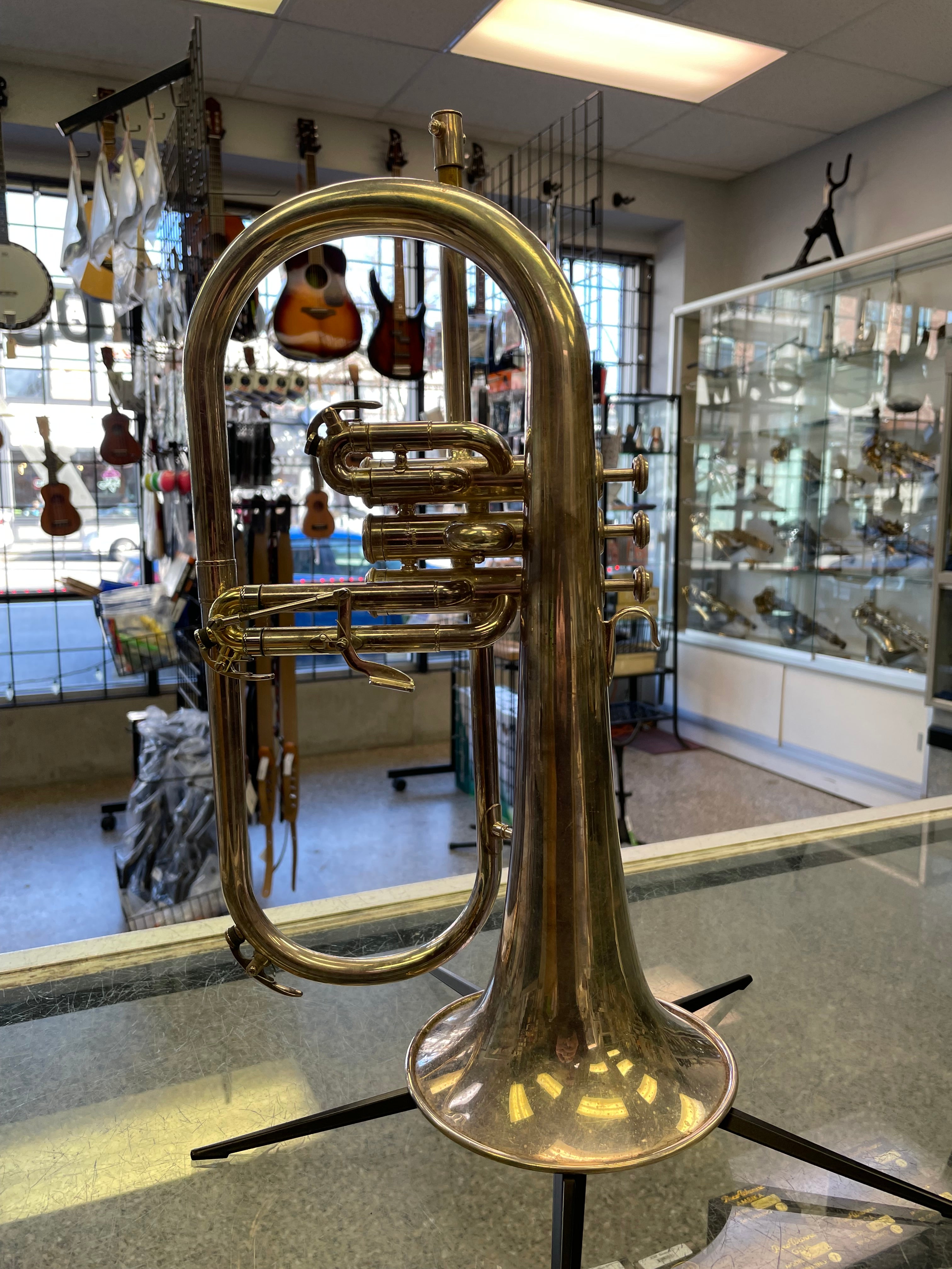 PreOwned Yamaha YFH731 Flugelhorn SilverPlated Massullo Music