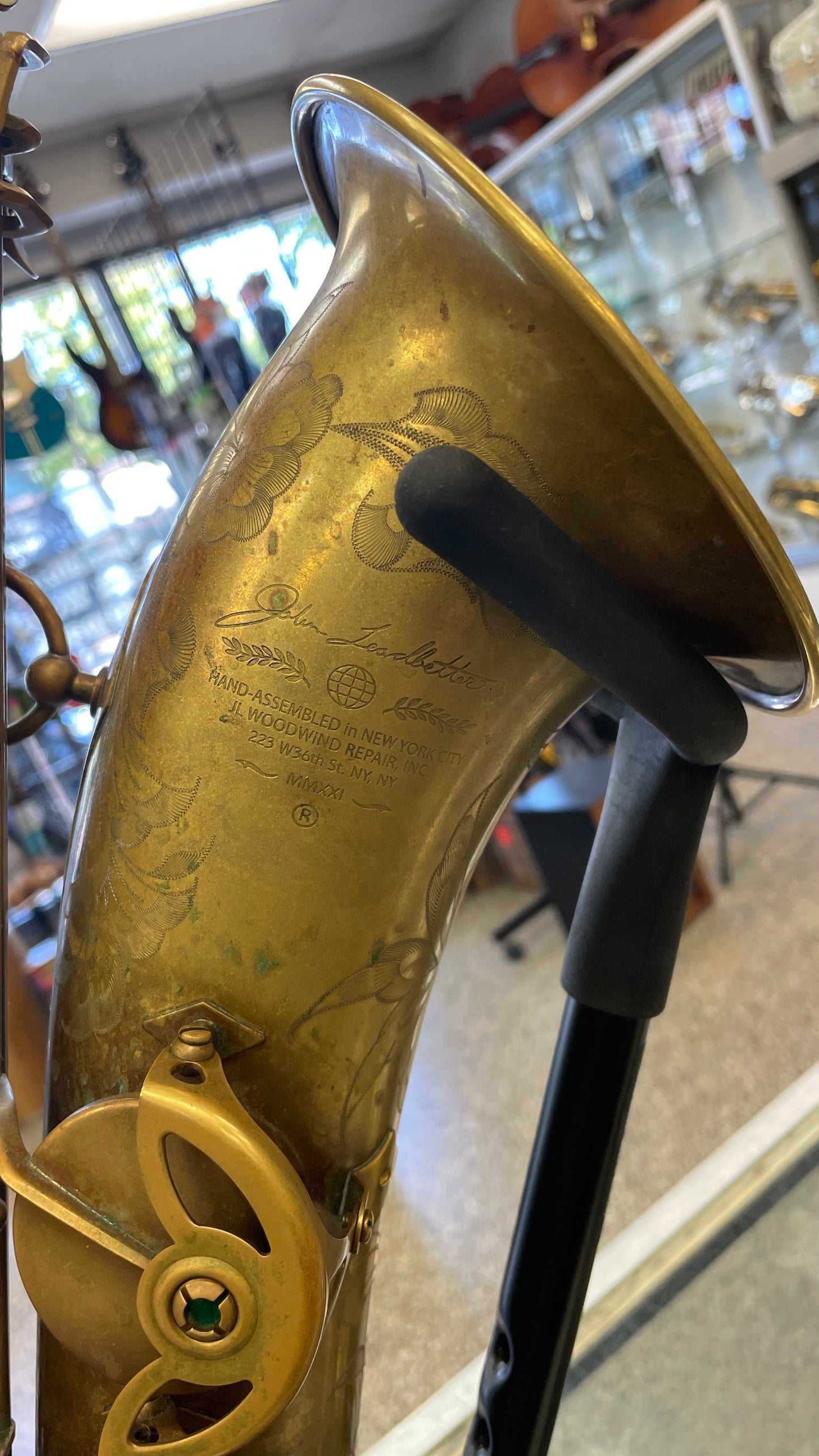 Pre-Owned JL Woodwinds Artist Edition New York Signature Tenor Saxophone - Unlacquered