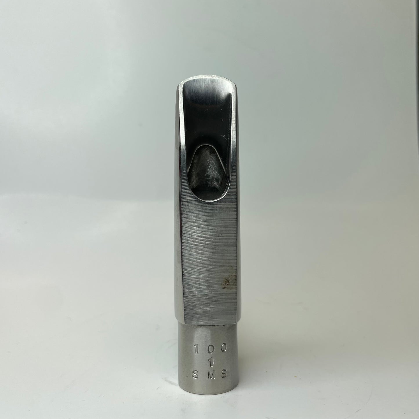 Pre-Owned Berg Larsen Duck Bill Alto Mouthpiece - 100/1 SMS