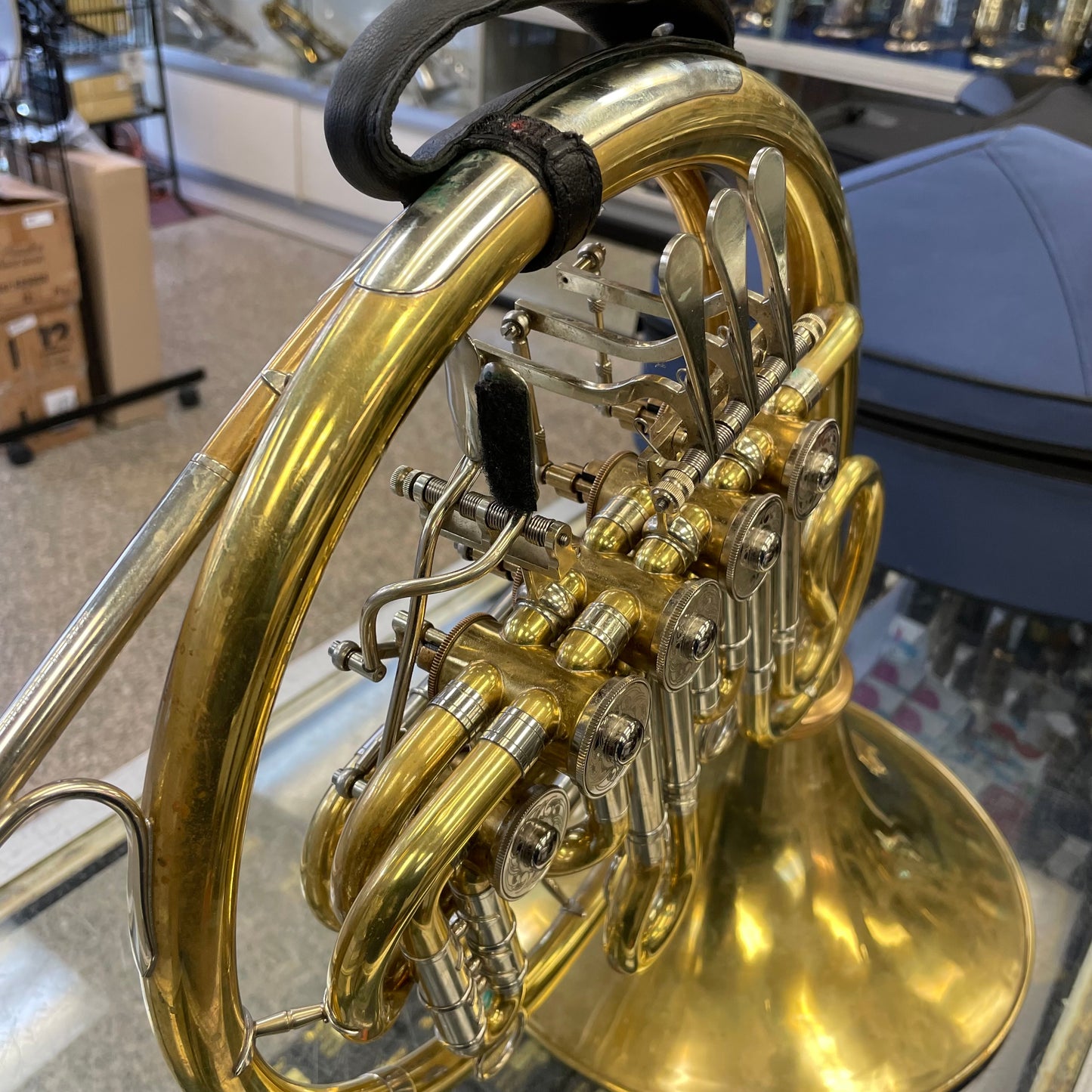 Pre-Owned Alexander 102 ST Compensating Double French Horn