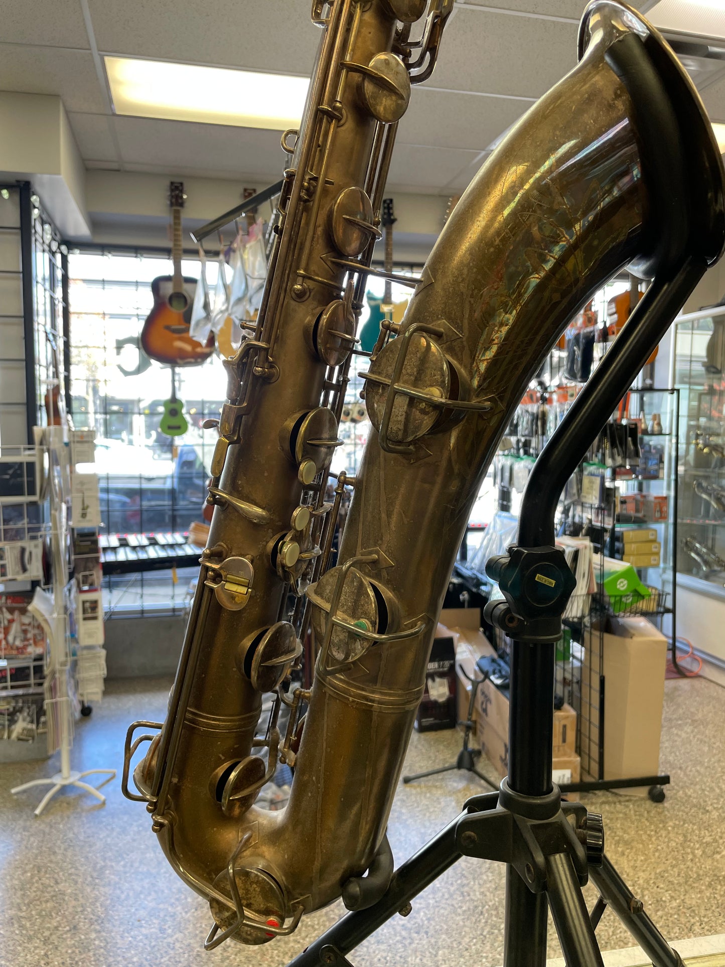 Pre-Owned Conn 12M Baritone Saxophone