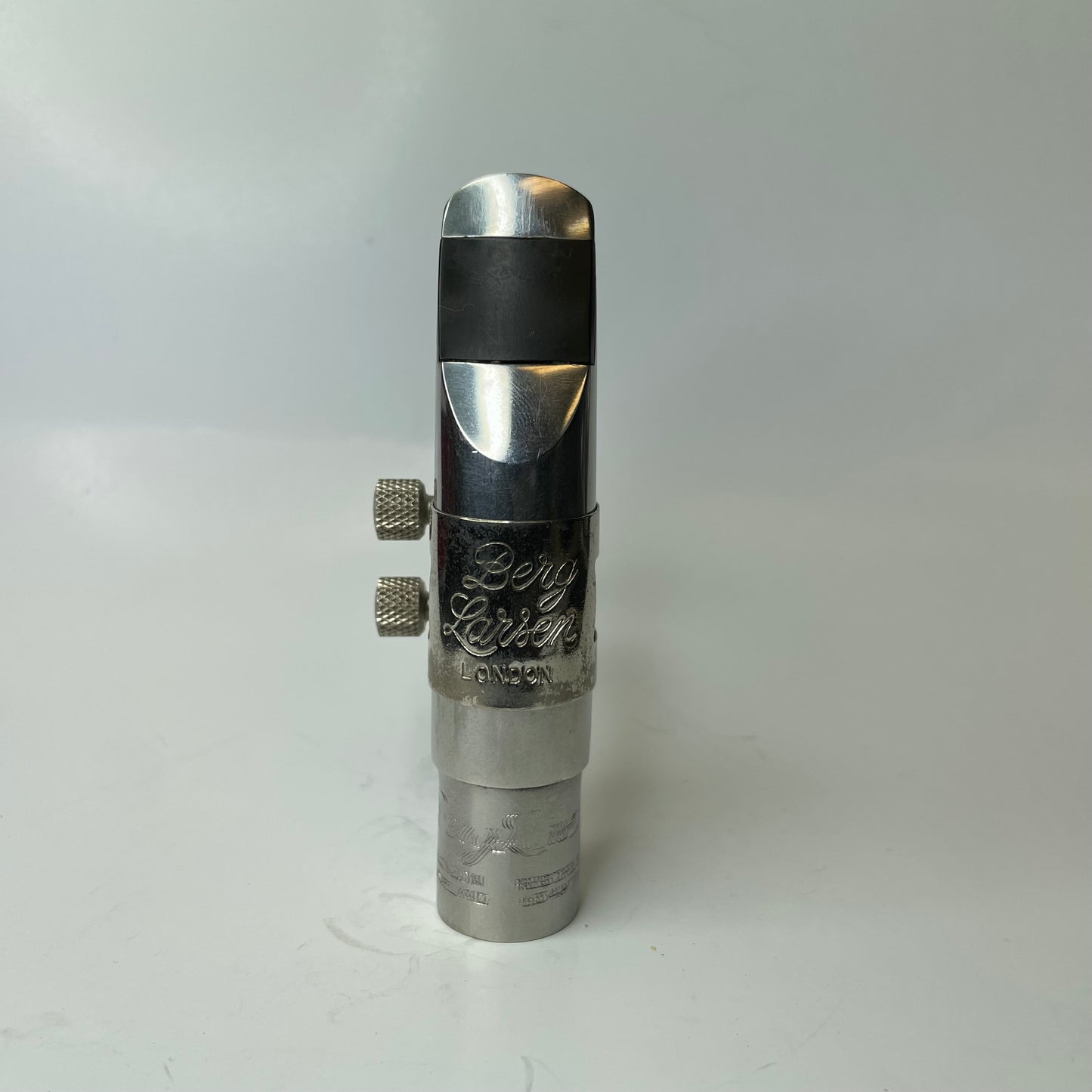 Pre-Owned Berg Larsen Duck Bill Alto Mouthpiece - 100/1 SMS