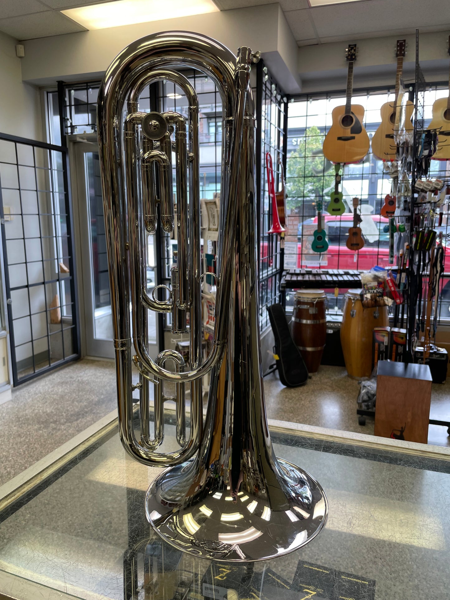 Pre-Owned Getzen Piston/Rotor Baritone Bugle
