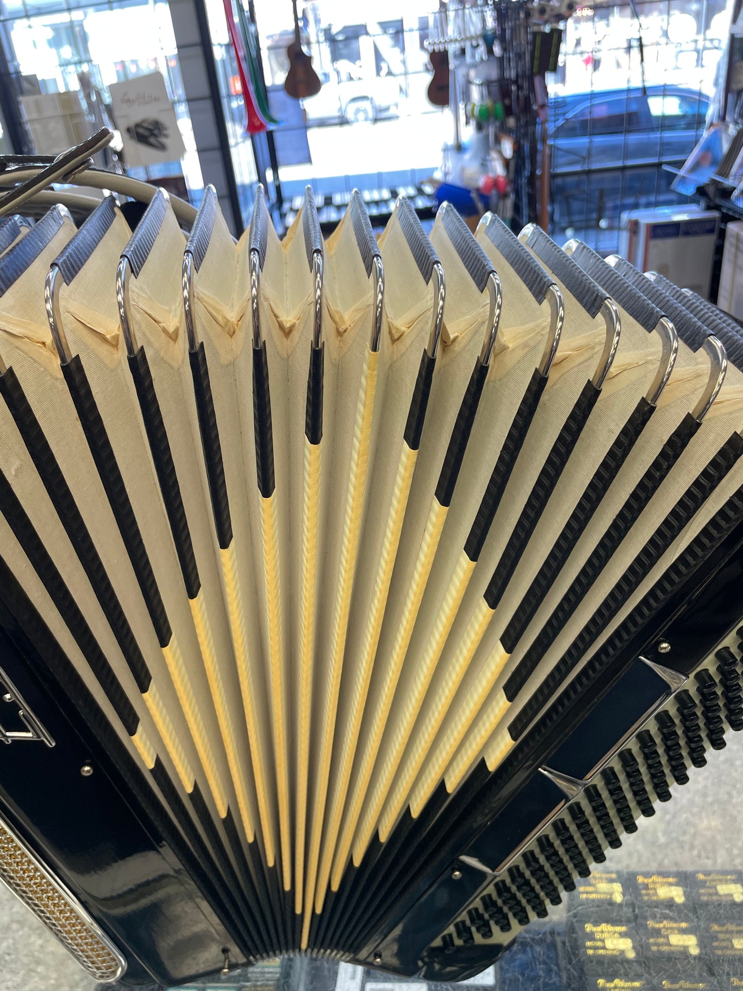 Pre-Owned E. Tombolini Accordion - 120 Bass