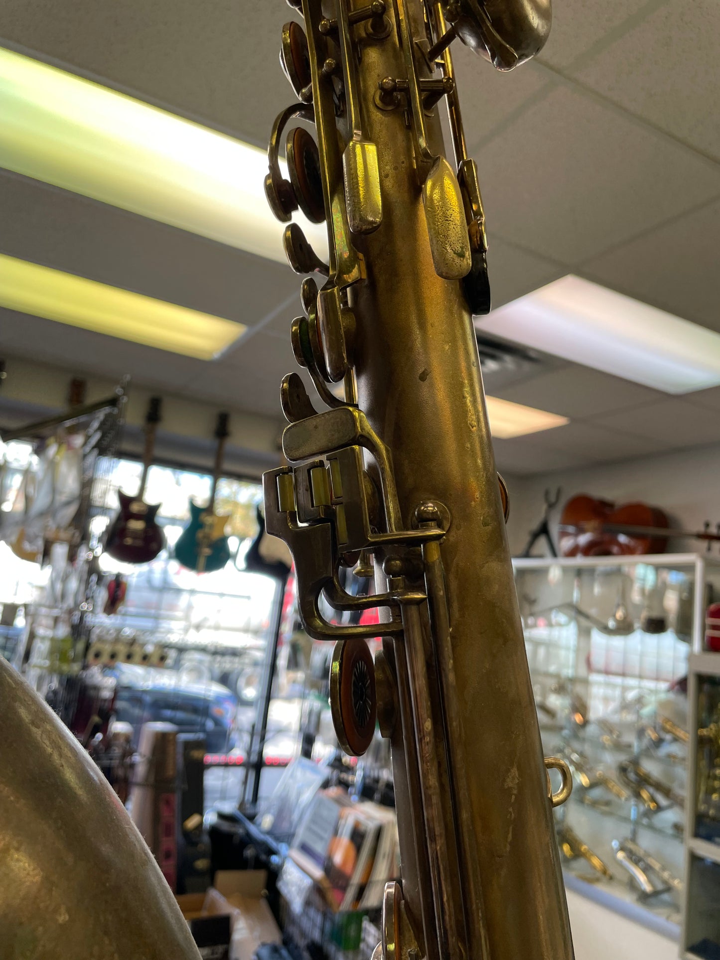 Pre-Owned Conn 12M Baritone Saxophone