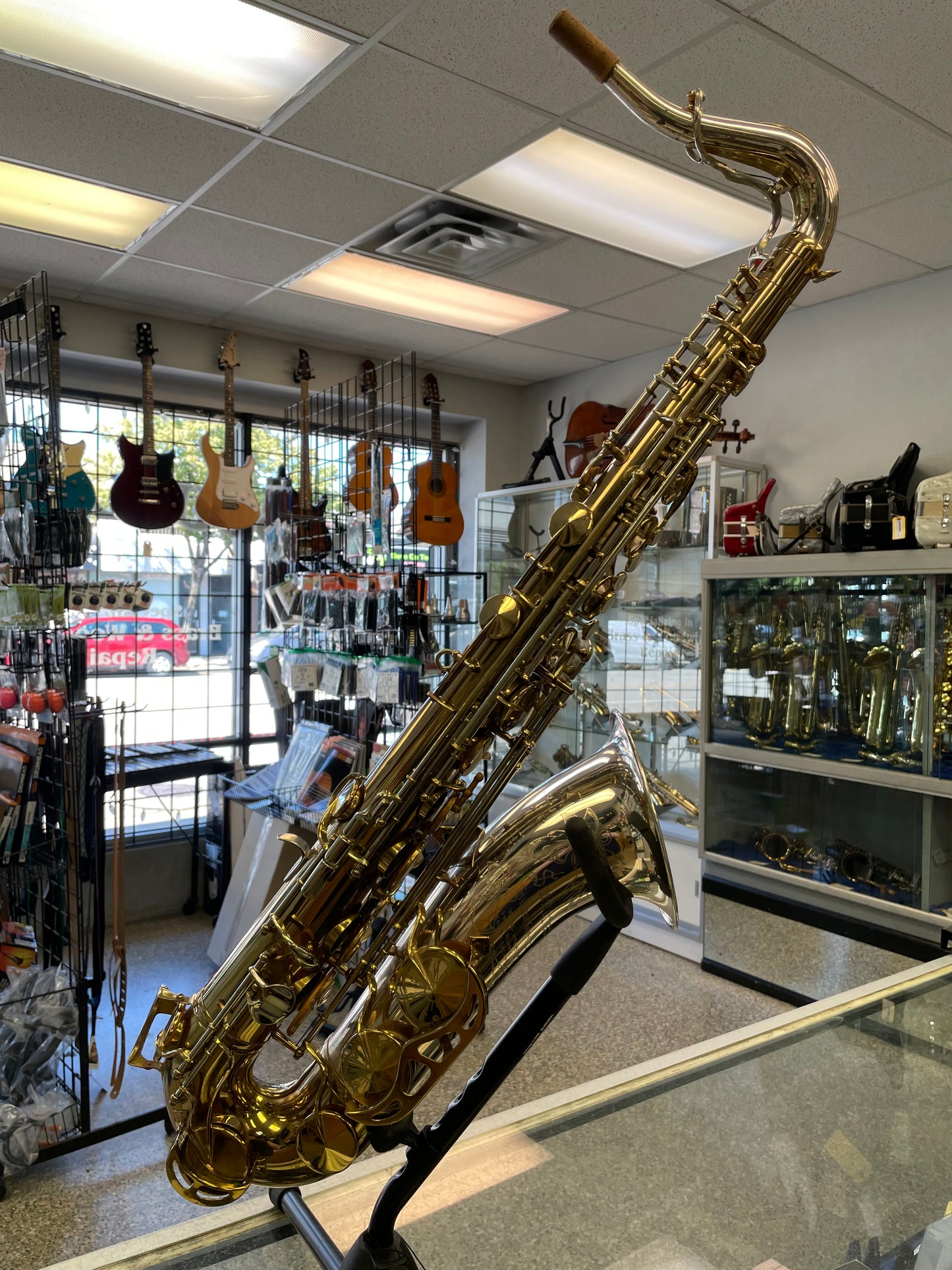 King Super 20 Silversonic Tenor Saxophone