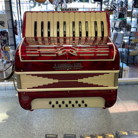 Pre-Owned Guerrini 12 Bass Accordion