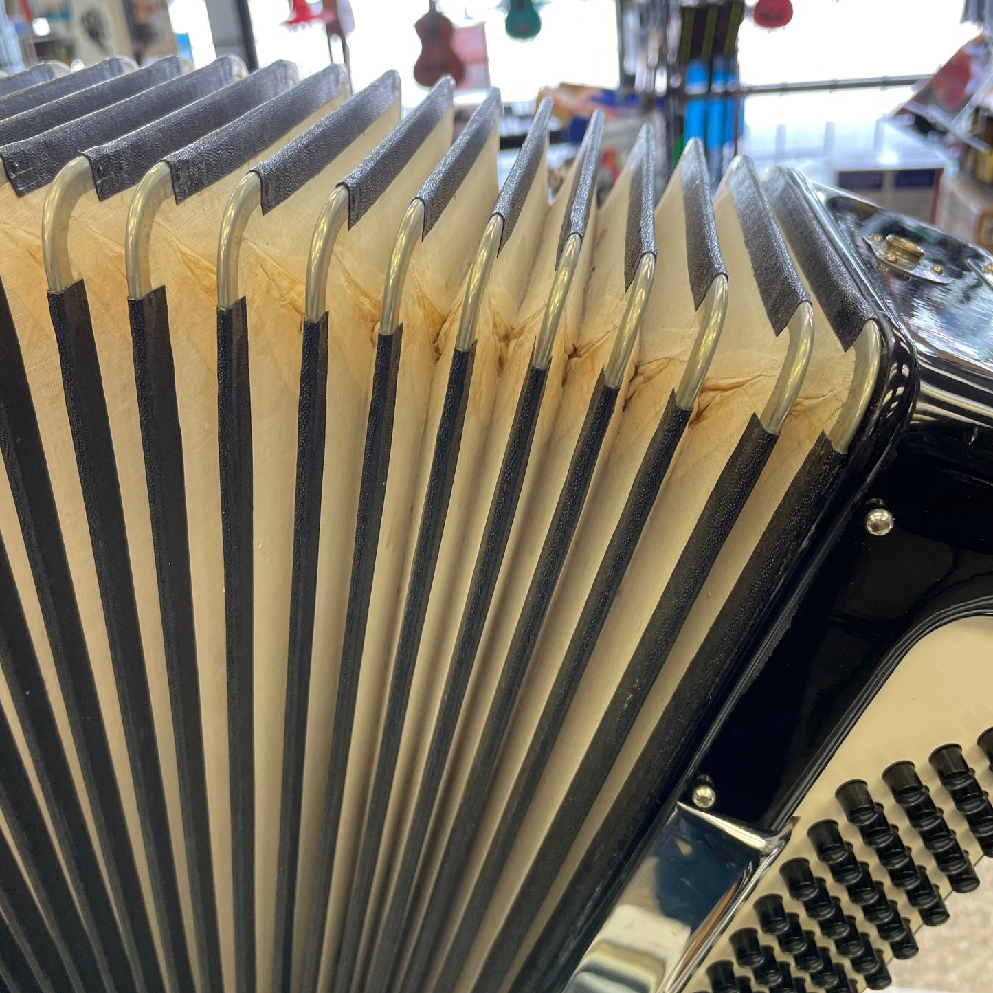 Pre-Owned Zero Sette Accordion