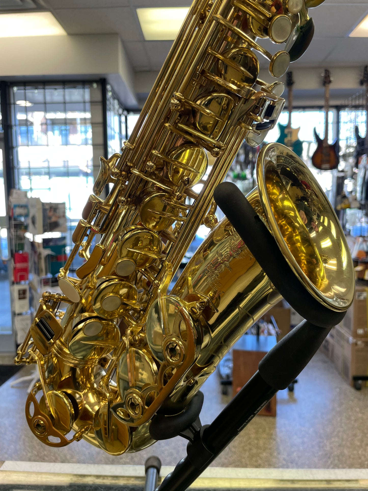 Pre-Owned Selmer Super Action 80 Series II Alto Saxophone