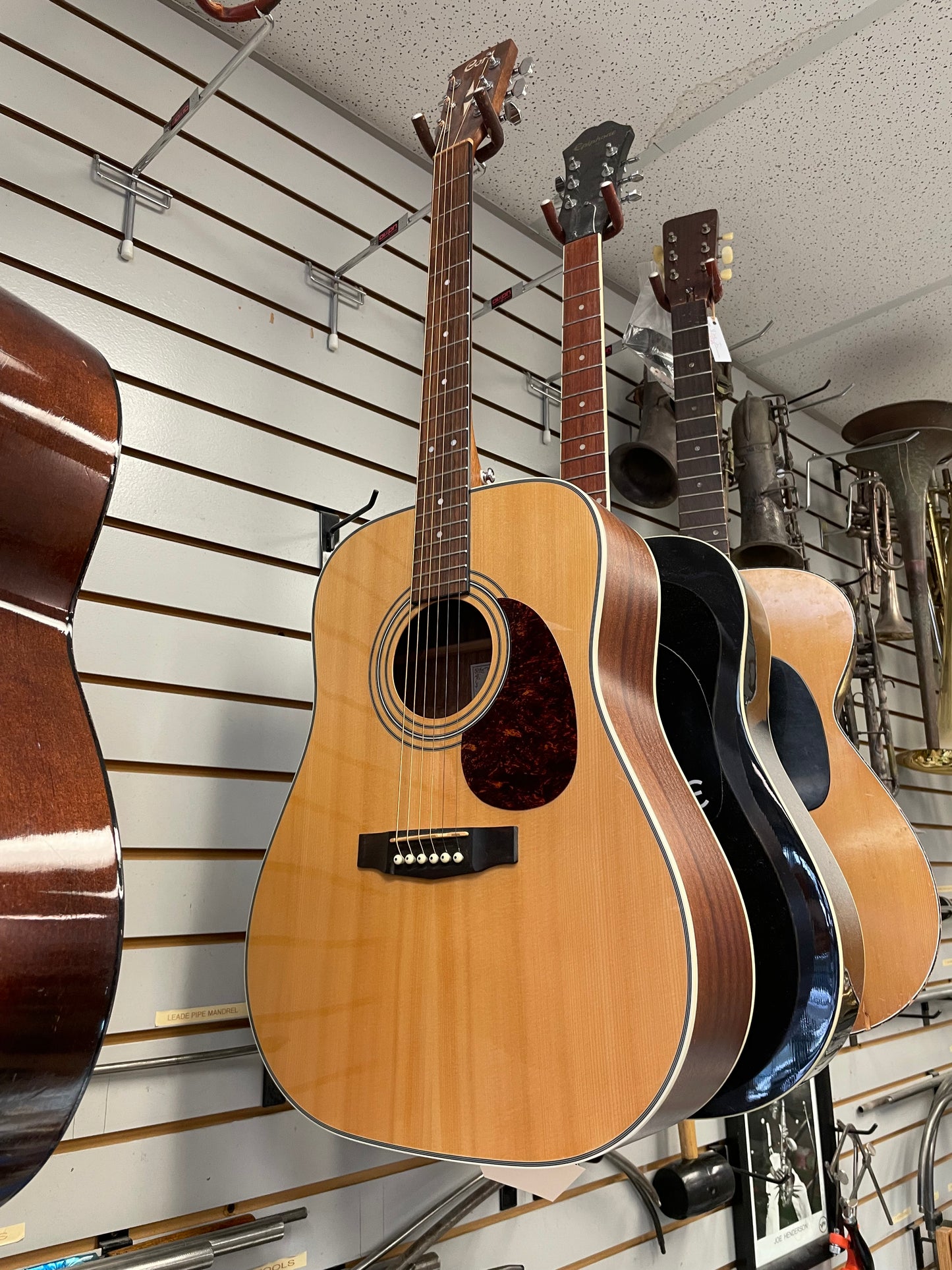 Pre-Owned Cort Acoustic Guitar