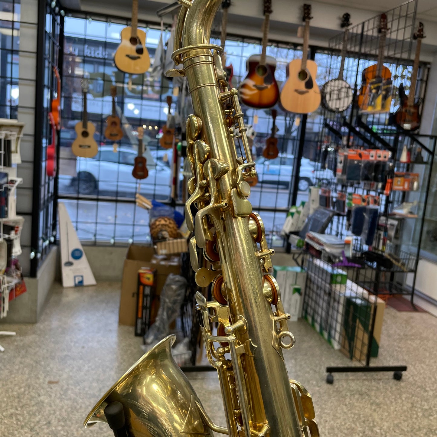 Martin Handcraft Alto Saxophone - Gold-Plated