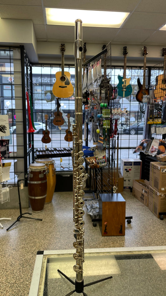 Pre-Owned Yamaha Solid Silver Flute - YFL-462