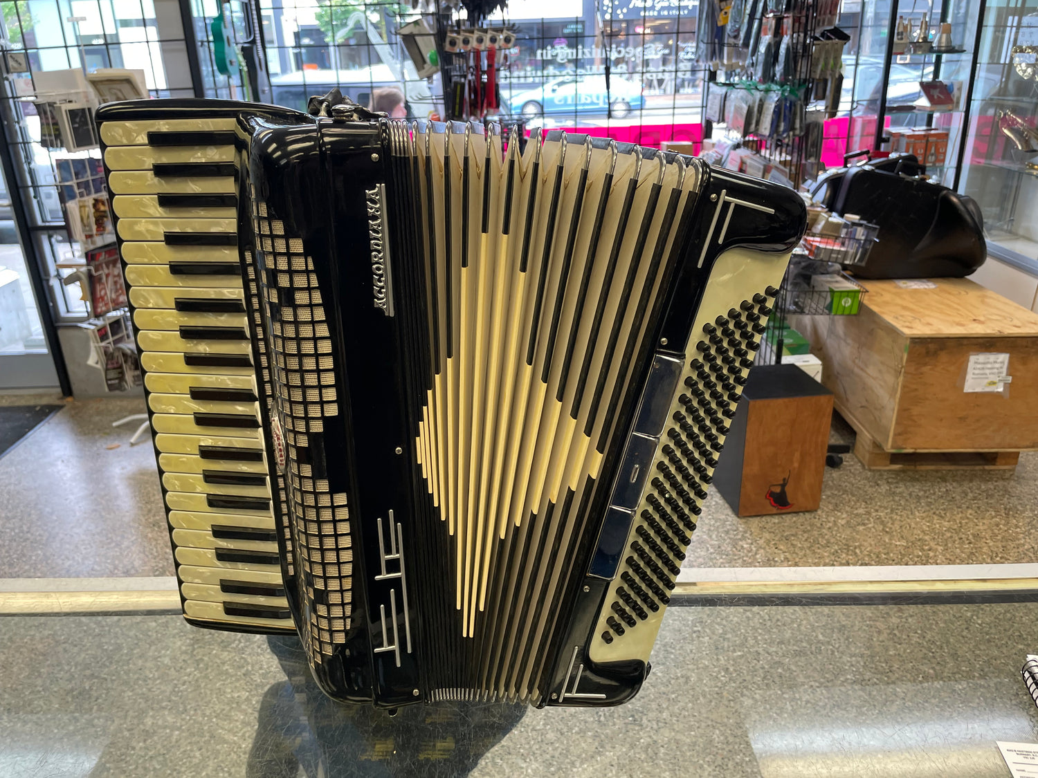 Pre-Owned Accordions