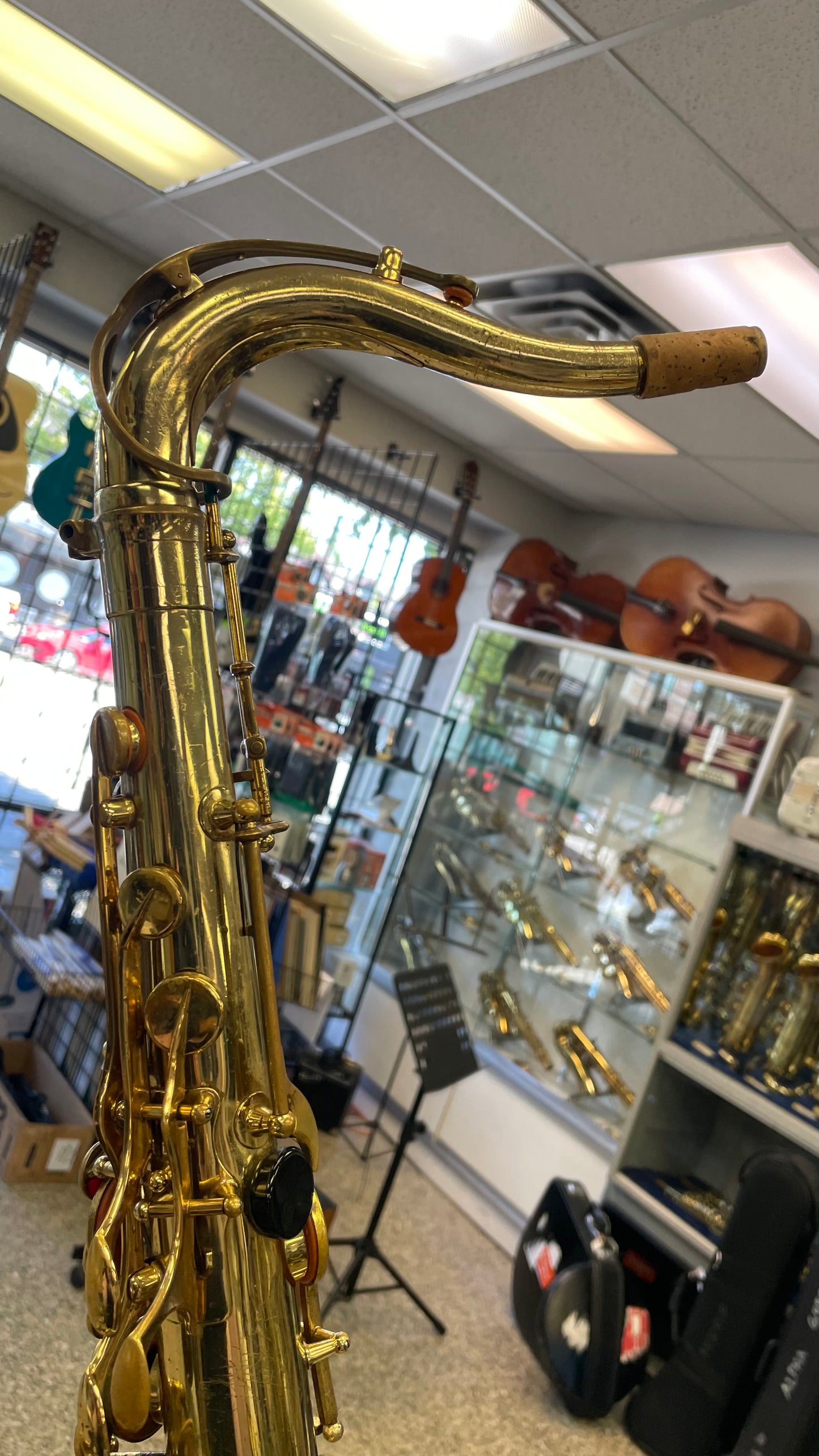 Pre-Owned Selmer Mark VI Tenor Saxophone - 1970