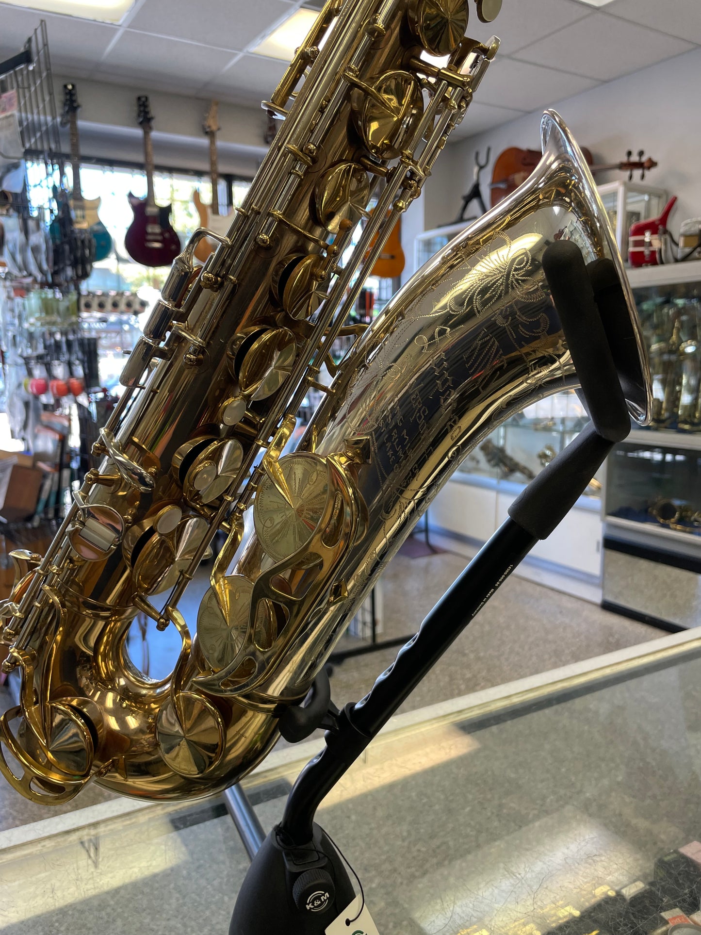 King Super 20 Silversonic Tenor Saxophone