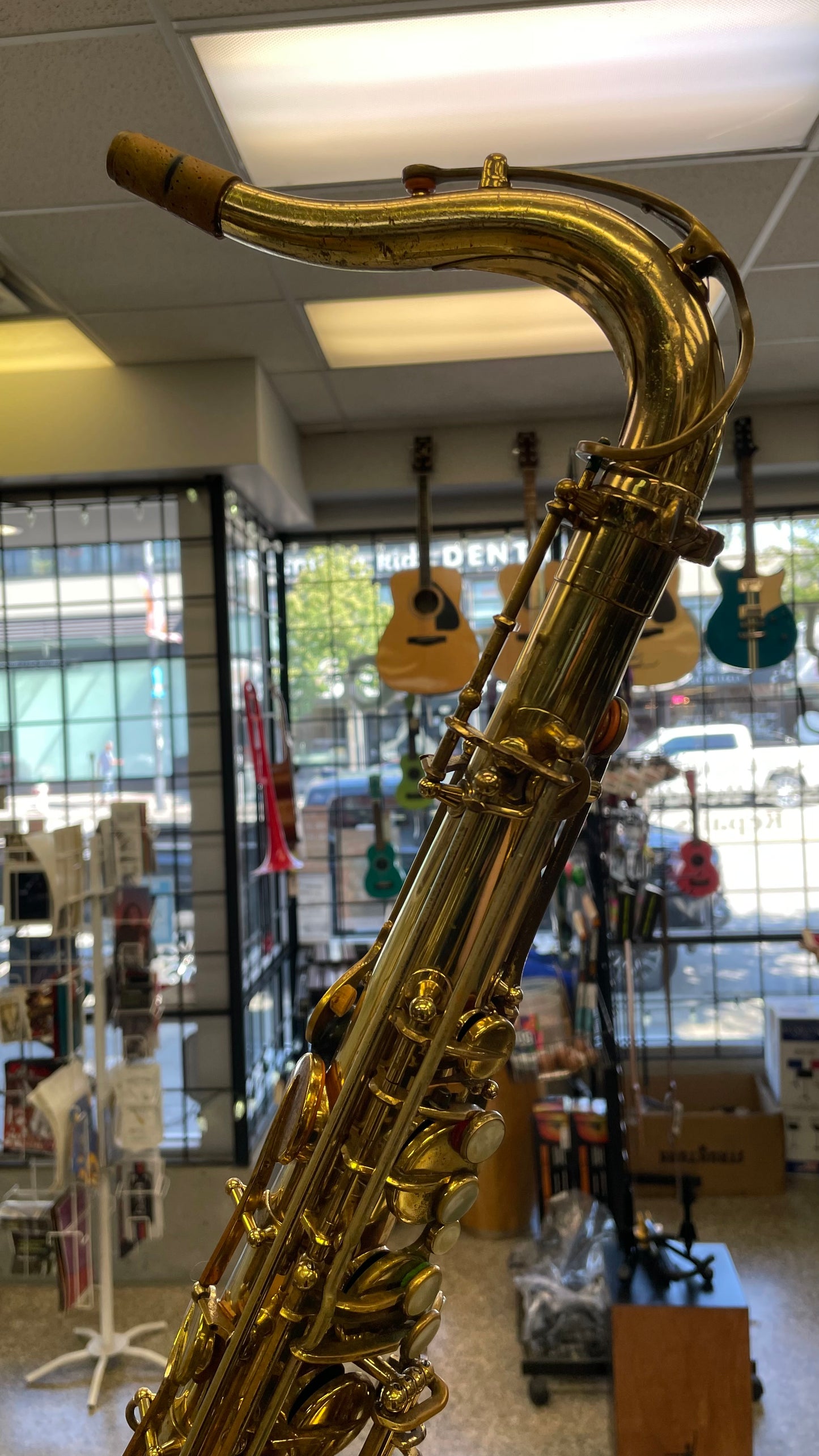 Pre-Owned Selmer Mark VI Tenor Saxophone - 1970