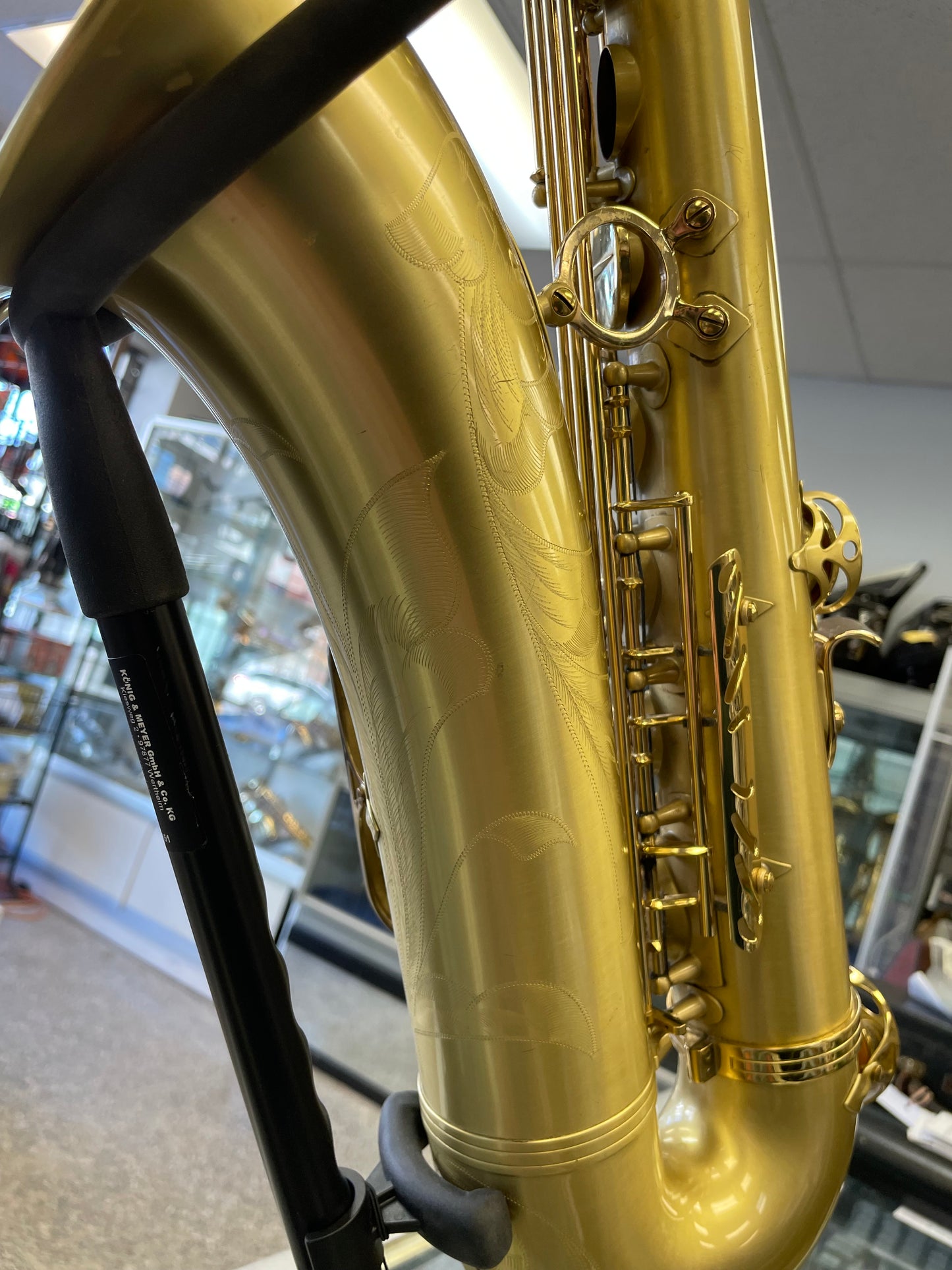 Pre-Owned Selmer Series III Tenor Saxophone