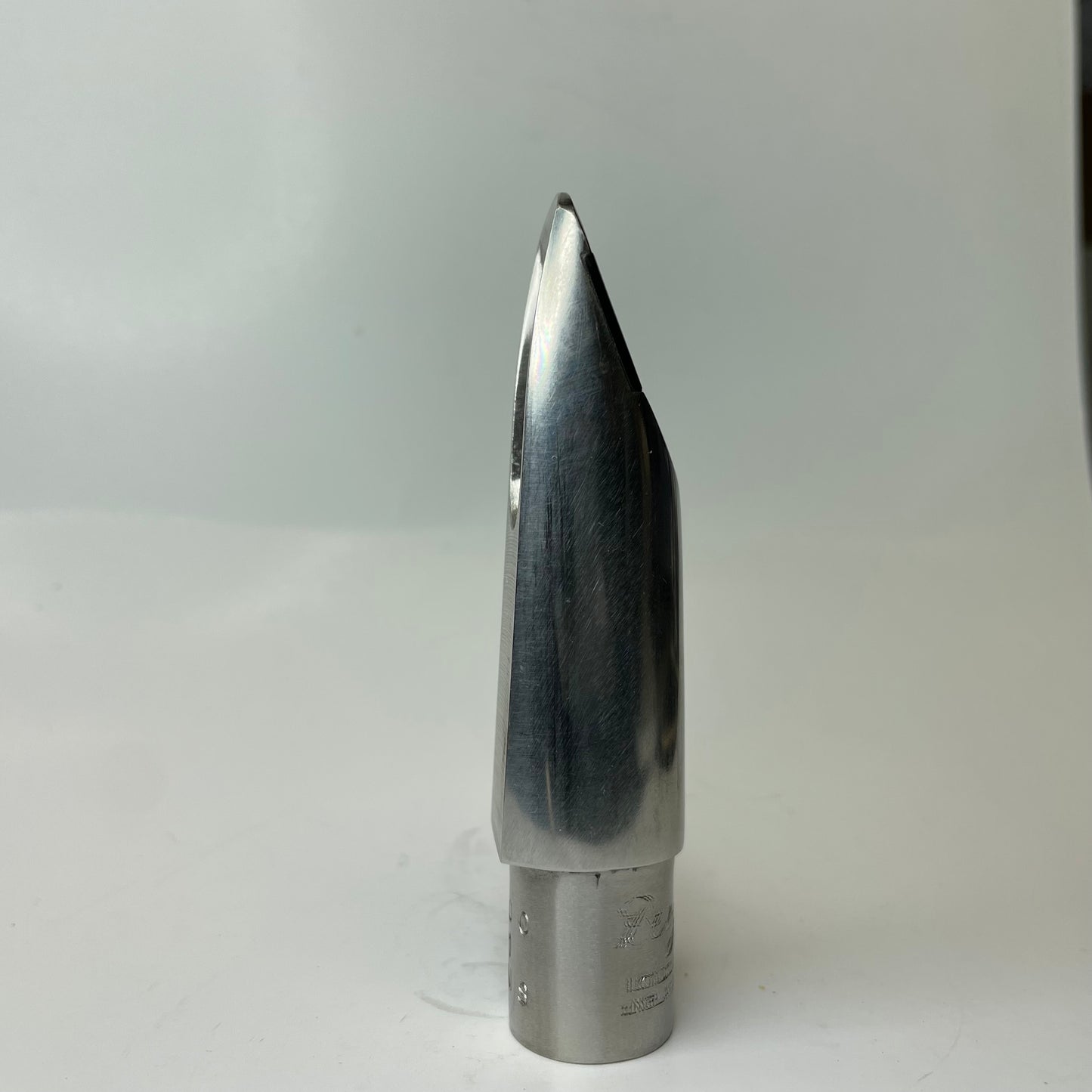 Pre-Owned Berg Larsen Duck Bill Alto Mouthpiece - 100/1 SMS