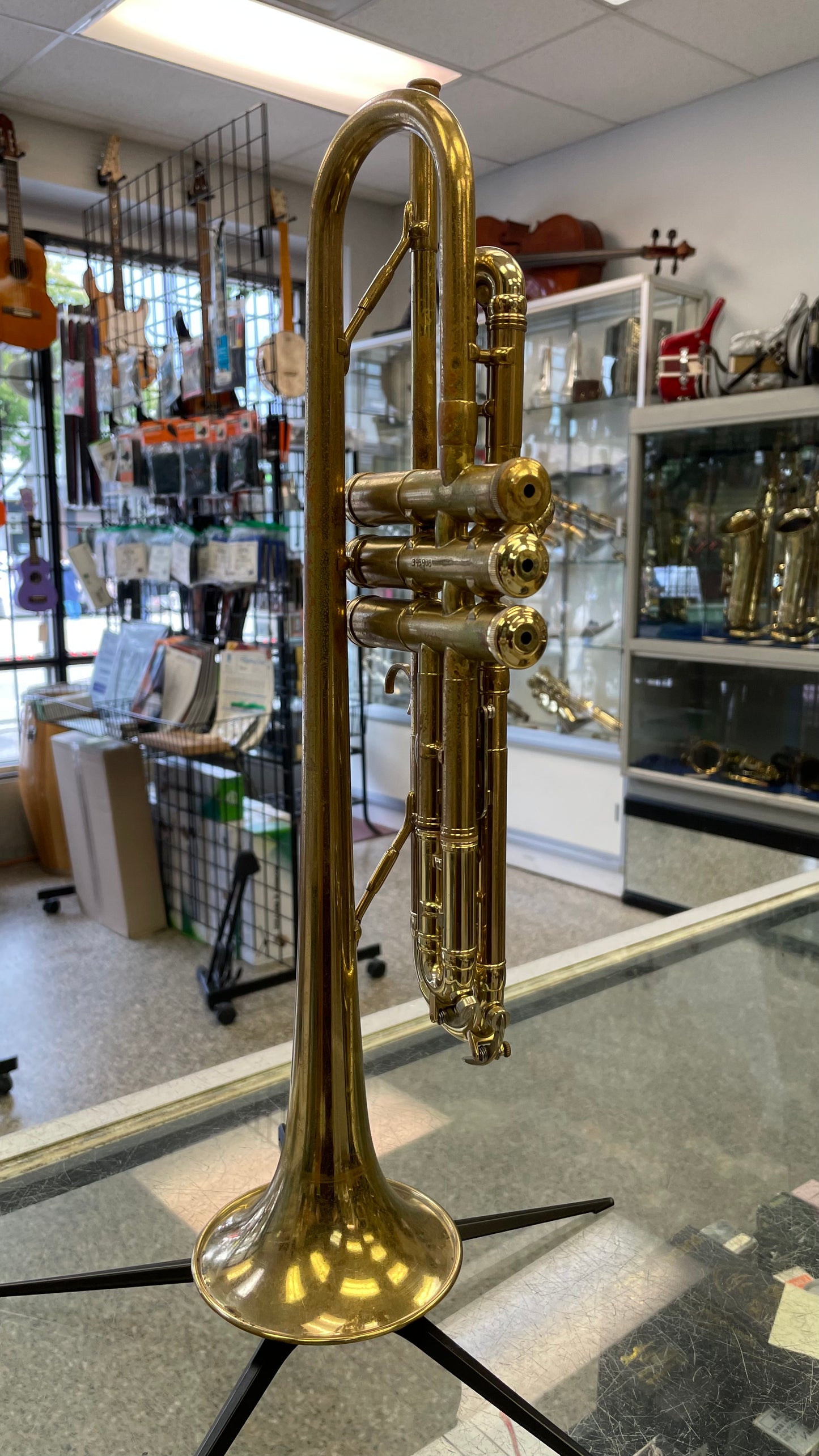 Pre-Owned Olds Mendez Trumpet